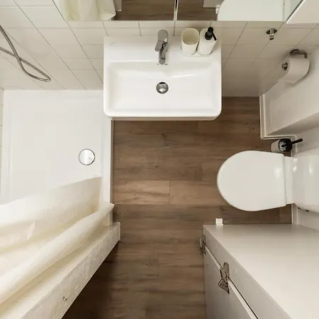 Air 113 * 维尔纽斯